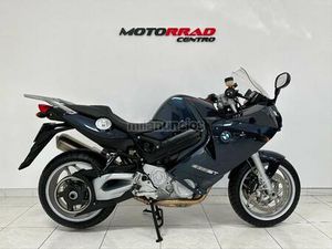 BMW - F 800 ST