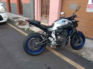 YAMAHA - MT 07