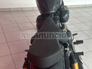 YAMAHA - XV950 BOLT RACER