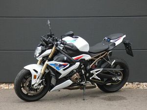 BMW S 1000 R M PAKET SCHMIEDERÄDER, AKRA