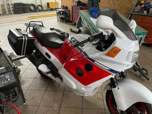 HONDA CBR 1000F - STAN PIĘKNY MIASTKO