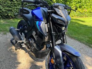 YAMAHA MT 125