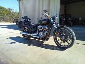 2019 HARLEY-DAVIDSON SOFTAIL® BREAKOUT® 114