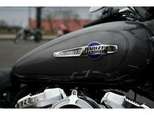 2016 HARLEY-DAVIDSON® XL1200C - SPORTSTER® 1200 CUSTOM