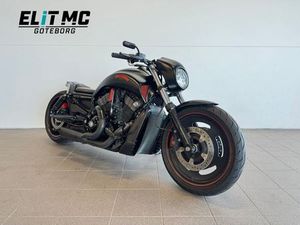 HARLEY-DAVIDSON VRSCDX NIGHTROD SPECIAL OMBYGGD
