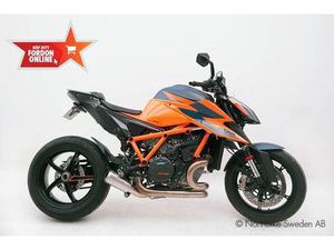 KTM 1290 SUPER DUKE R HELSYSTEM *HEMLEVERANS*