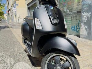 VESPA GTS 125