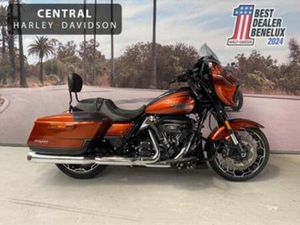 HARLEY-DAVIDSON STREET GLIDE 1977 CVO 86KW — MOTOREN | HARLEY-DAVIDSON — MARKTPLAATS
