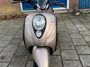 SYM MIO 50 2014 — SCOOTERS | SYM — MARKTPLAATS