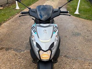 SCOOTER 50 CC PEUGEOT KISBEE 4T