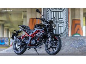 VEND BENELLI 125 BN