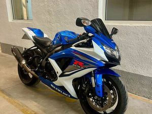 GSXR 750