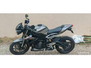 TRIUMPH STREET TRIPLE 765 RS