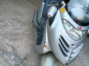 KYMCO - GRAND DINK 250