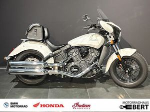 INDIAN SCOUT VERKLEIDUNG UND SISSYBAR