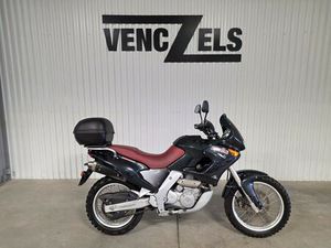 APRILIA PEGASO 650 ENDAST 4497 MIL MYCKET FIN