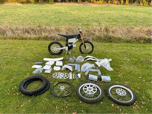 CAKE KALK OR RACE MED EXTRA TILLBEHÖR/RESERVDELAR