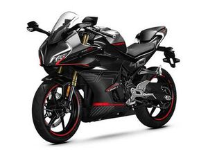 CFMOTO 450 SR *DIREKTLEVERANS