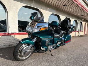 HONDA GOLD WING GL 1500 ASPENCADE 3.800 MIL 1996