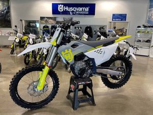 HUSQVARNA FC 450 KAMPANJ - FRI FRAKT