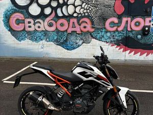 KTM 125 KTM DUKE -17 ABS/1500MIL/SERVICEBEHOV