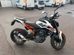 KTM DUKE 125