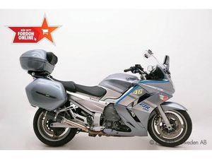 YAMAHA FJR1300 *SNABB HEMLEVERANS