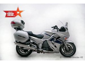 YAMAHA FJR1300 SNABB HEMLEVERANS*