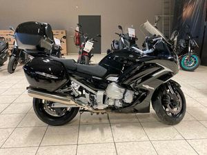 YAMAHA FJR1300AE ABS TOPPBOX