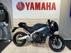 YAMAHA XSR900GP FLYTTREA, SPARA 30.000KR