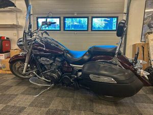 YAMAHA XV1900A MIDNIGHT STAR