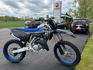 YAMAHA YZ125 MONSTER ENERGY GYT R