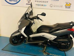 YAMAHA X-MAX 250 ABS