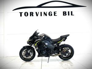 KAWASAKI Z1000 R EDITION / 3,95% RÄNTA AKRAPOVIC / MAPPAD /