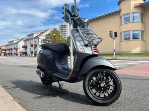 VESPA SPRINT 150 ABS, TUNG MOTORCYKEL