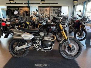 TRIUMPH SCRAMBLER 1200 XE VINTERPRIS!