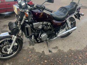 HONDA VF 1100 CUSTOM