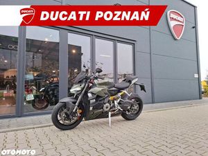 DUCATI STREETFIGHTER V2