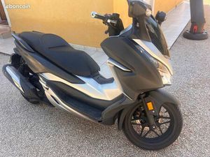 HONDA FORZA 300 ABS ENTRETENU