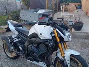 VENDS OU ÉCHANGE FZ8 SUPER ÉTAT