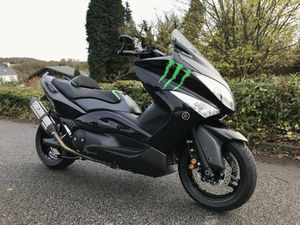 YAMAHA XP T-MAX 500 2010 500 CM3 | SCOOTER | 25 740 KM | NOIR | 29000 QUIMPER