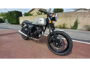 MASH 125 CAFE RACER SILVER MAT- URGENT