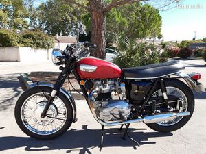 TRIUMPH BONNEVILLE T120R