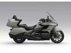 HONDA GL 1800 GOLD WING TOUR DCT - PŘEDOBJEDNÁVKA S BONUSEM