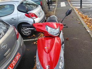 SCOOTER PEUGEOT V CLIC 50
