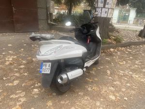 YAMAHA MAJESTY 400I →