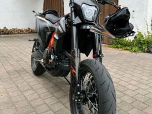 KTM 690 SMC R (2024) TOP ZUSTAND, GARANTIE