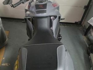 VENDS SUZUKI 1000 KATANA