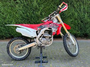 HONDA CRF 250 R 2017