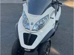 PIAGGIO MP3 400 LT